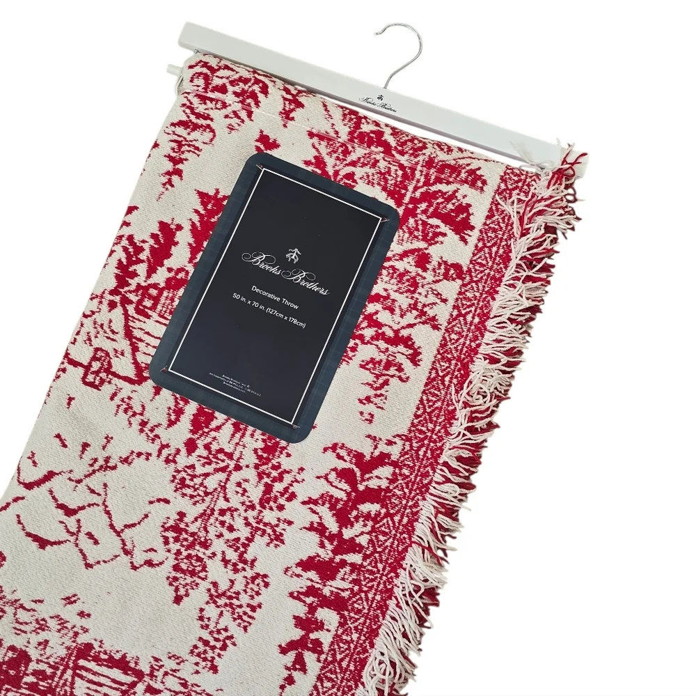 Brooks Brothers White Red Chenille Cabin Trees Throw Blanket 50